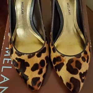 Antonio Melani animal print NIB Sz 7